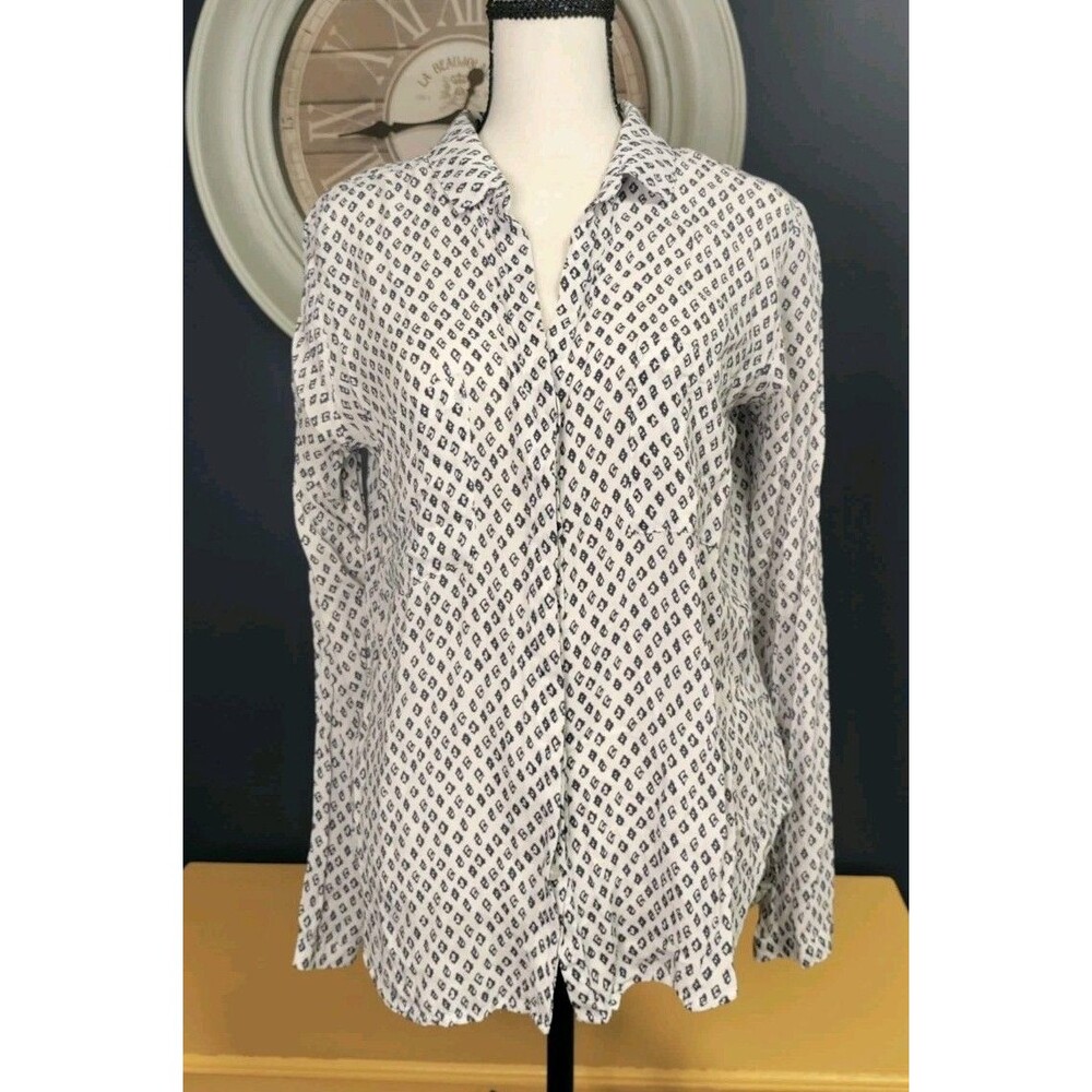 Cloth & Stone Anthropologie Button Down Shirt Women's M White Navy Blue Pattern
